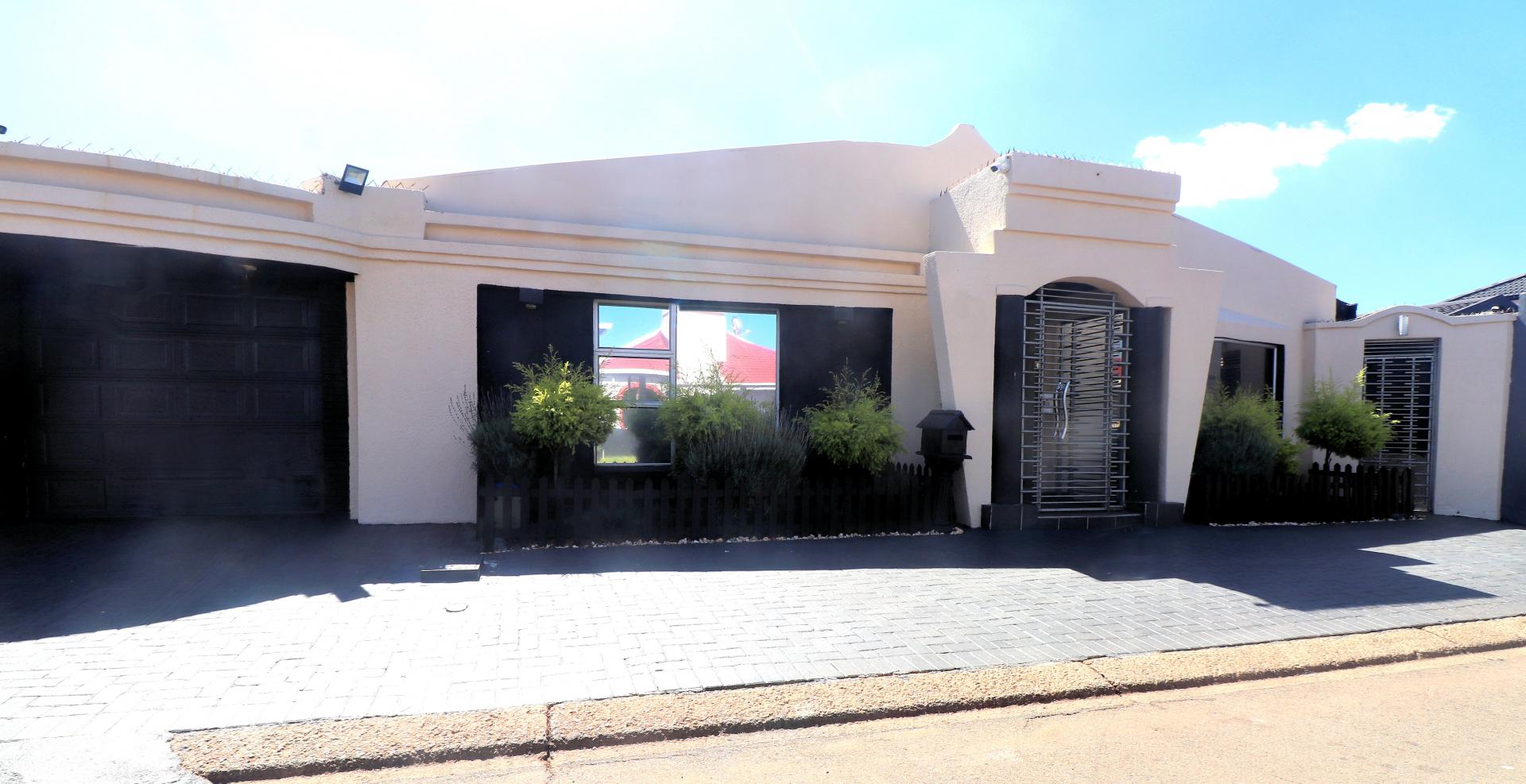  of property in Lenasia