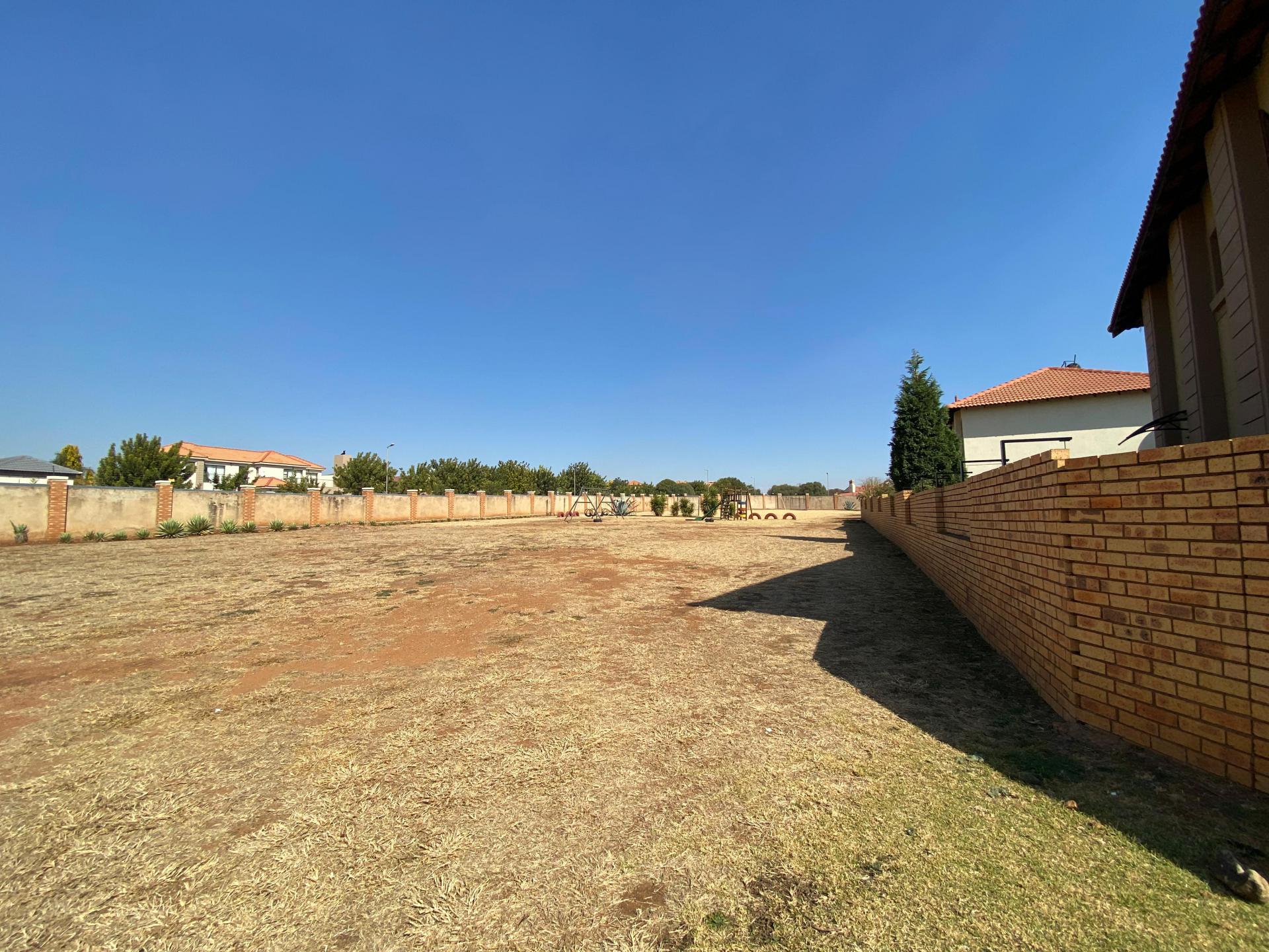  of property in Monavoni