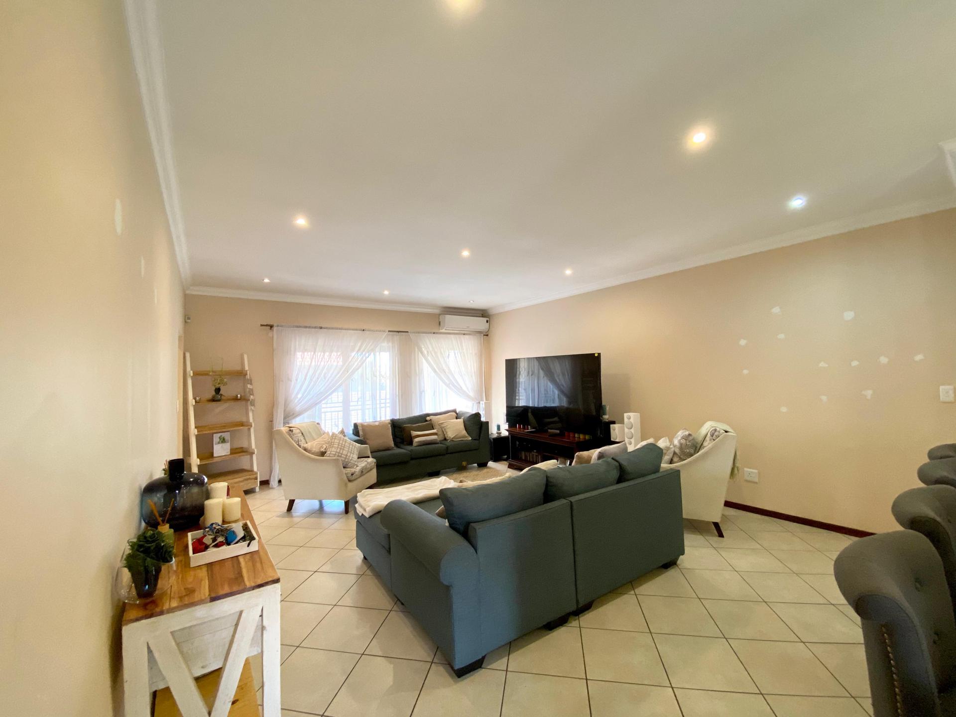  of property in Monavoni