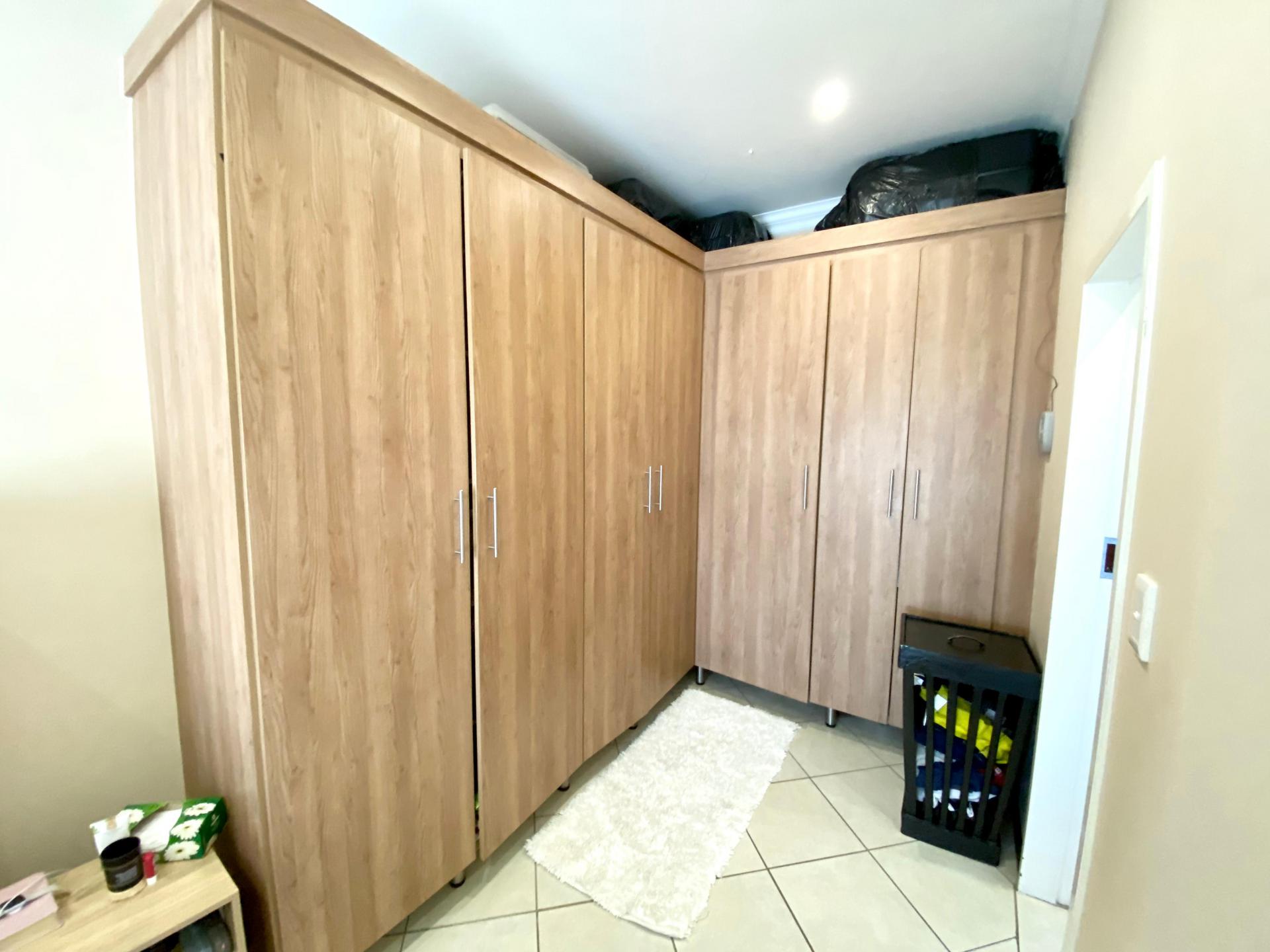  of property in Monavoni