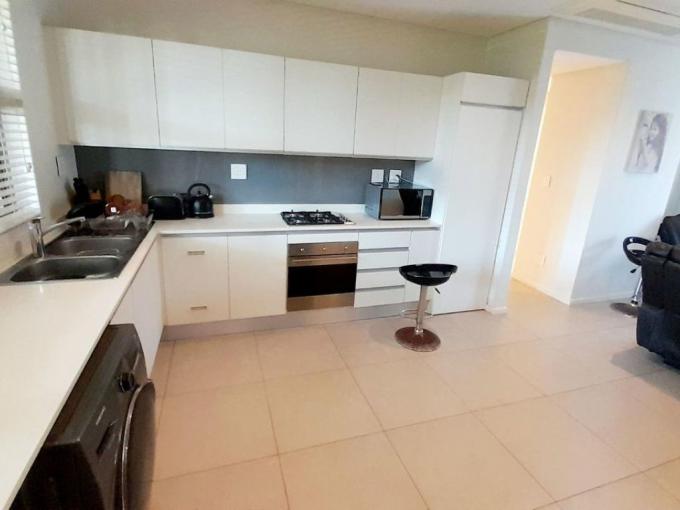 3 Bedroom Apartment for Sale For Sale in Sibaya Precinct  - MR685197
