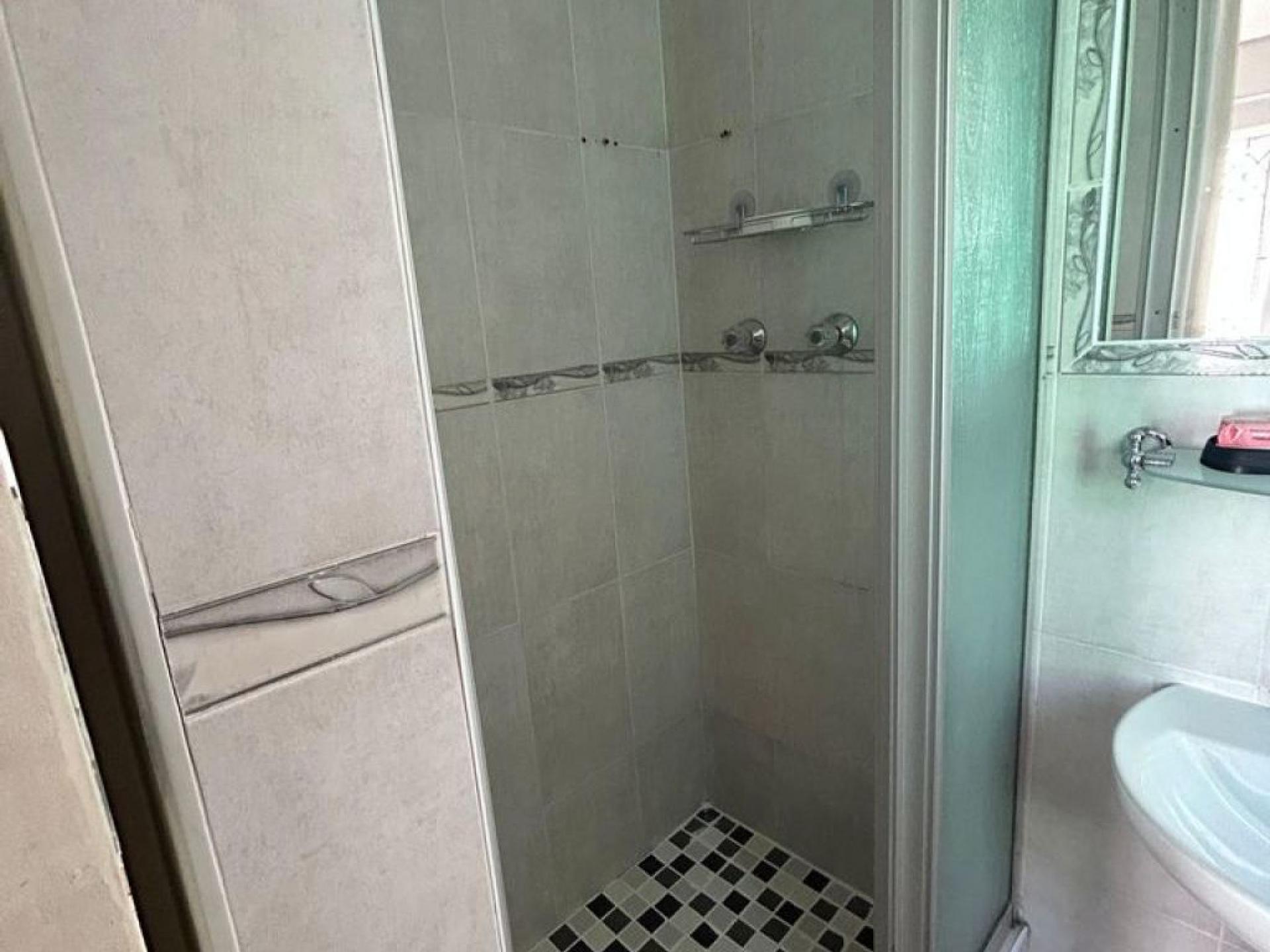  of property in Amanzimtoti 