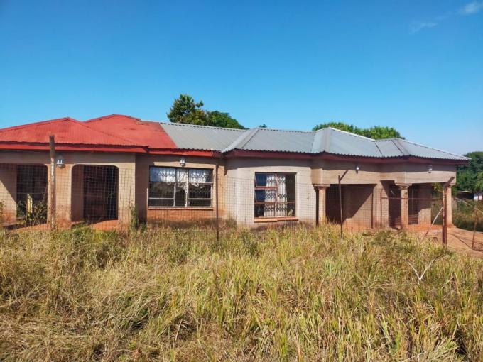 3 Bedroom House for Sale For Sale in Thohoyandou - MR685214