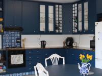  of property in Queensburgh