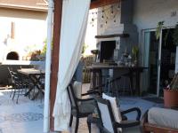  of property in Queensburgh