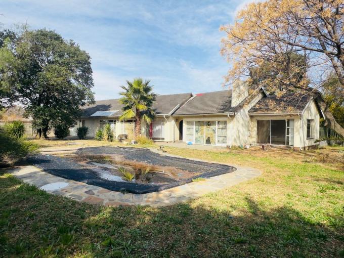 4 Bedroom House for Sale For Sale in Sharon Park - MR685224