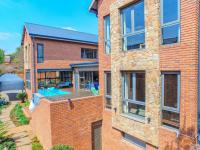  of property in Bedfordview