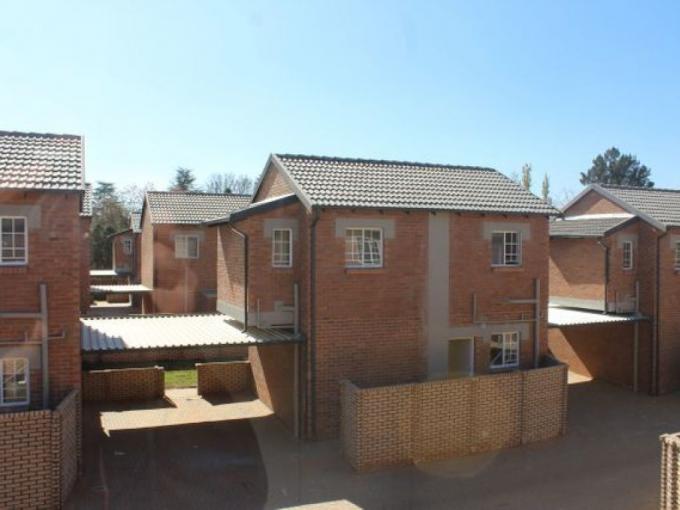 2 Bedroom Simplex for Sale For Sale in Raslouw - MR685229