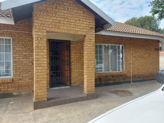 3 Bedroom House for Sale For Sale in Rustenburg - MR685241