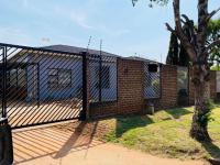 3 Bedroom 2 Bathroom House for Sale for sale in Brenthurst