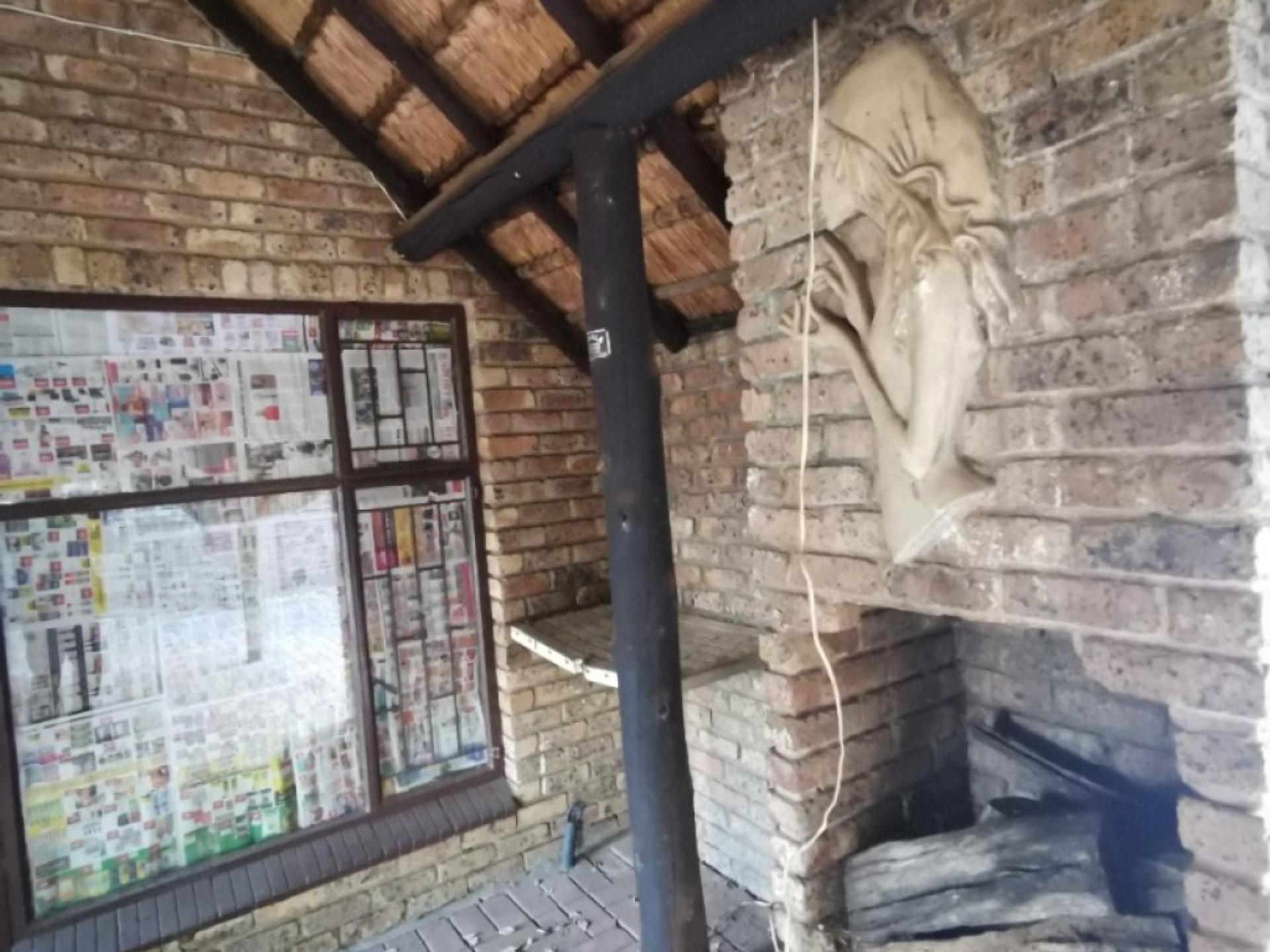  of property in Theresapark