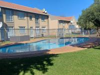 2 Bedroom 1 Bathroom Simplex for Sale for sale in Verwoerdpark