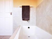  of property in Bendor