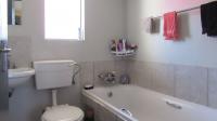 Bathroom 1 - 3 square meters of property in Jabulani