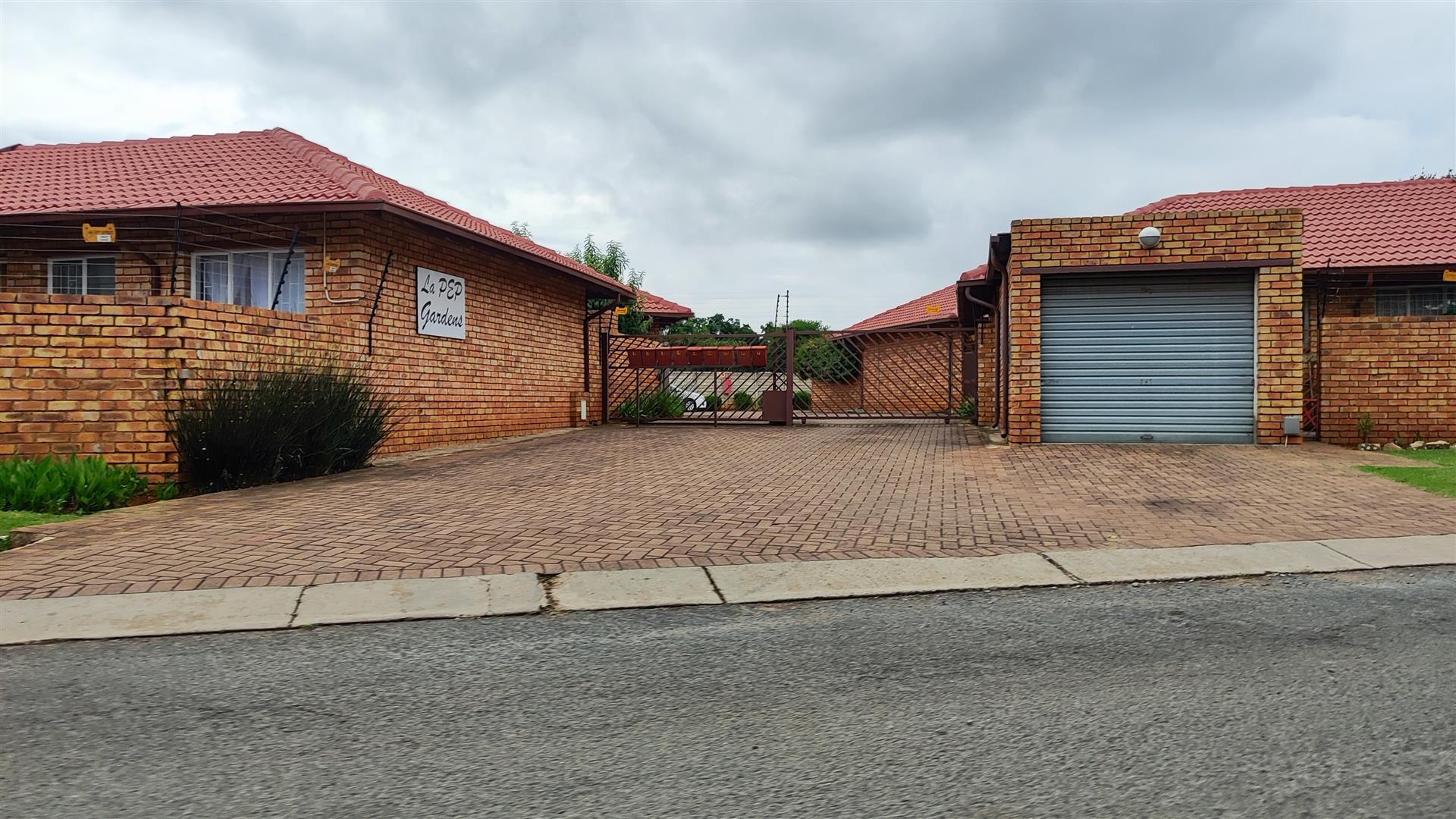 Front View of property in Birchleigh