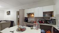 Kitchen - 12 square meters of property in Sundowner