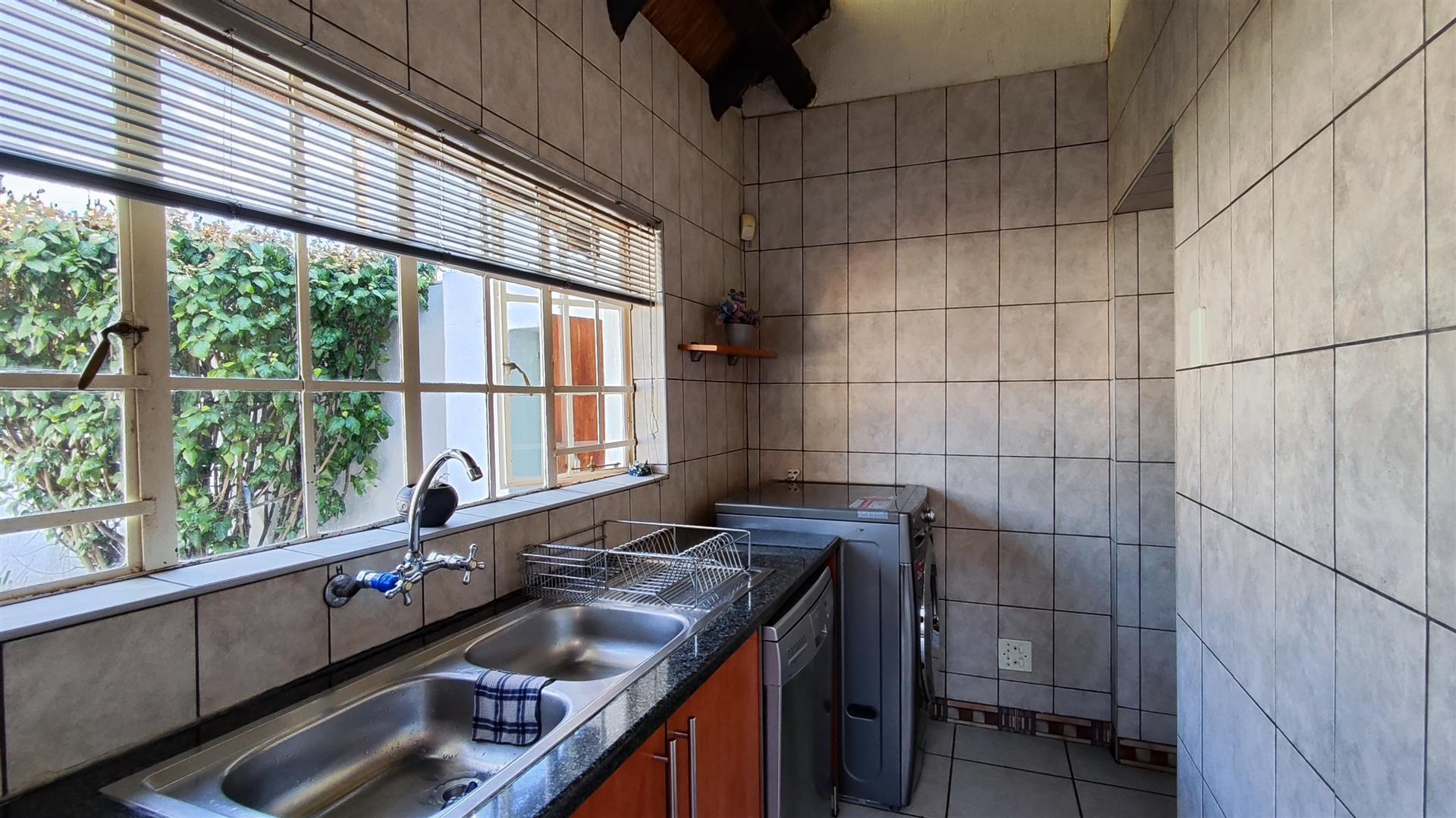 Scullery - 6 square meters of property in Randhart