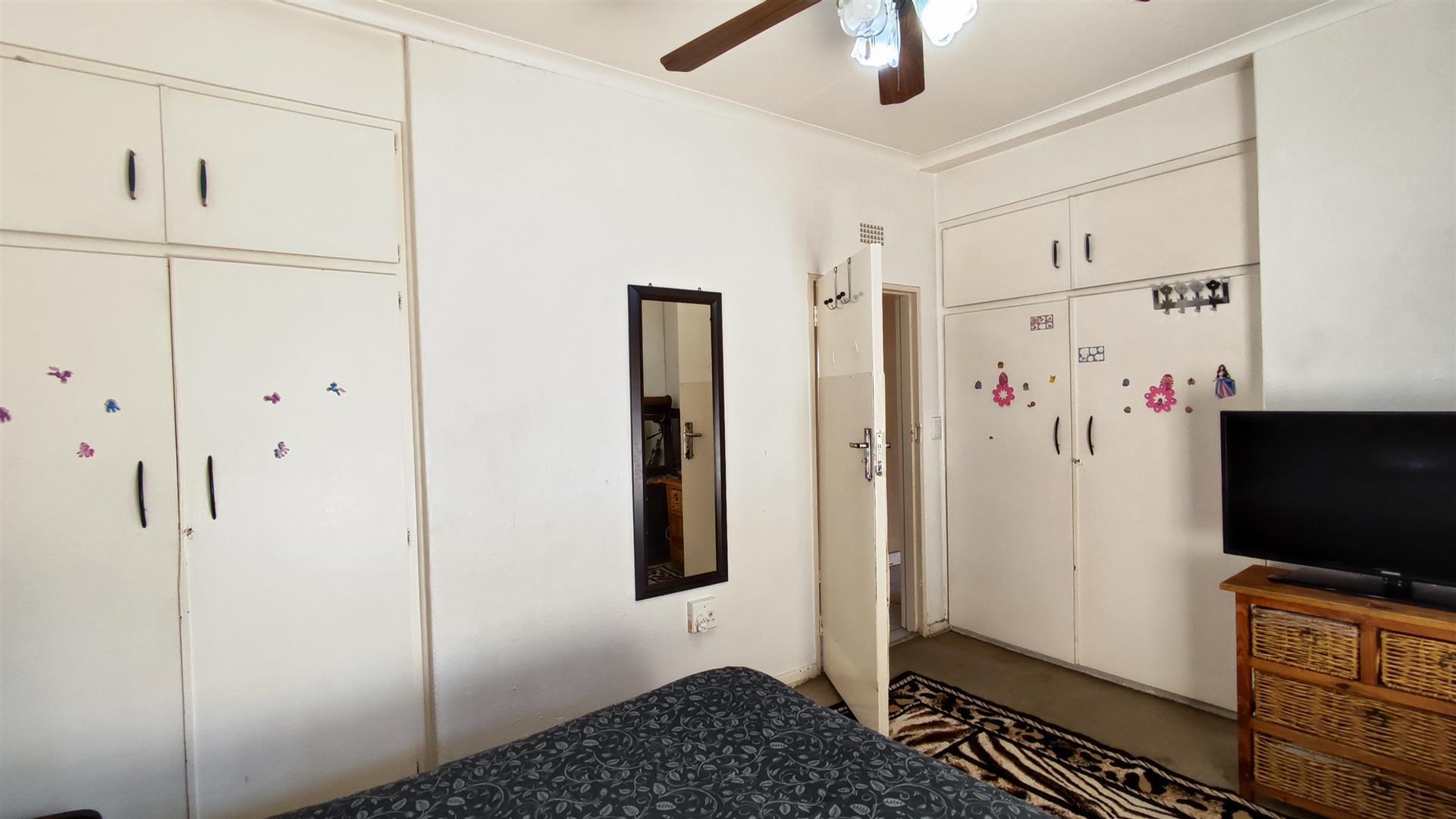 Bed Room 2 - 18 square meters of property in Randhart