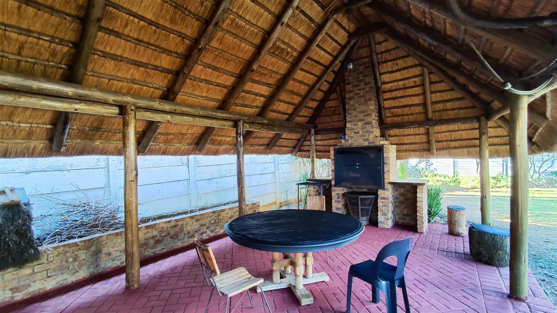 Entertainment - 60 square meters of property in Randhart