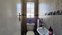 Bathroom 1 - 8 square meters of property in Randhart
