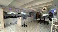 Kitchen of property in Selection park