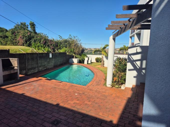 2 Bedroom Apartment for Sale For Sale in Bluff - MR685417