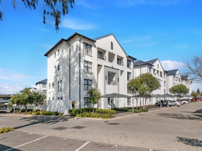 2 Bedroom Apartment for Sale For Sale in Bryanston - MR685441