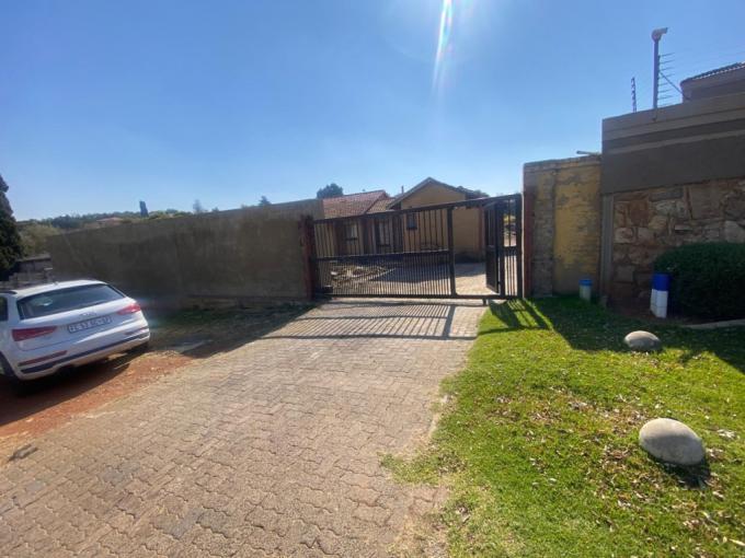 3 Bedroom House for Sale For Sale in Naturena - MR685455