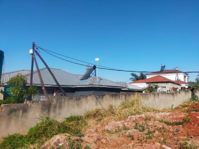 6 Bedroom House for Sale For Sale in Thohoyandou - MR685465