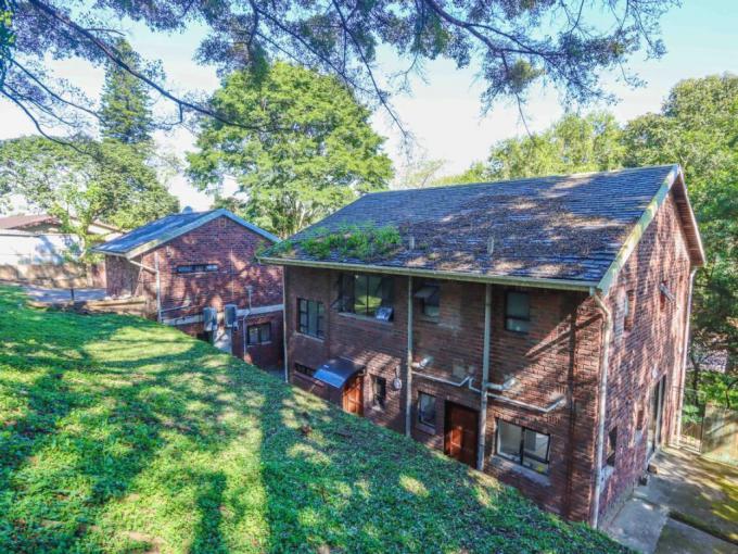 4 Bedroom House for Sale For Sale in Cowies Hill  - MR685466