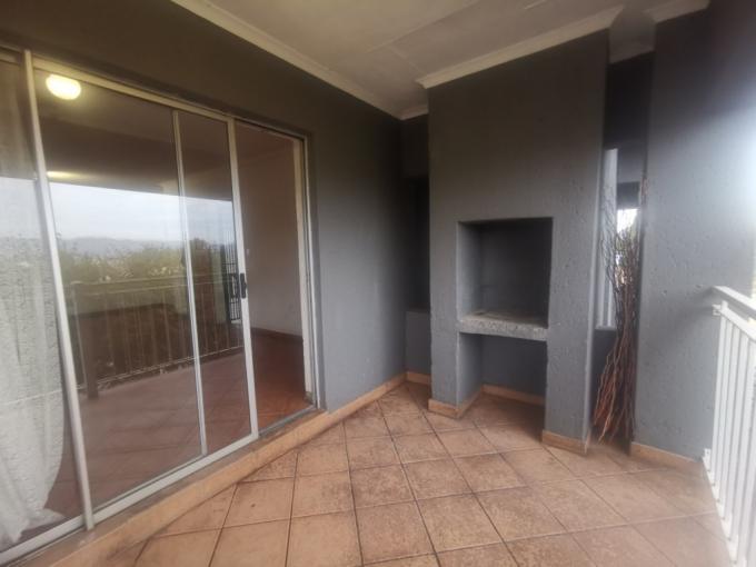 2 Bedroom Apartment to Rent in Rensburg - Property to rent - MR685476