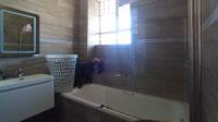Bathroom 1 - 8 square meters of property in Laudium