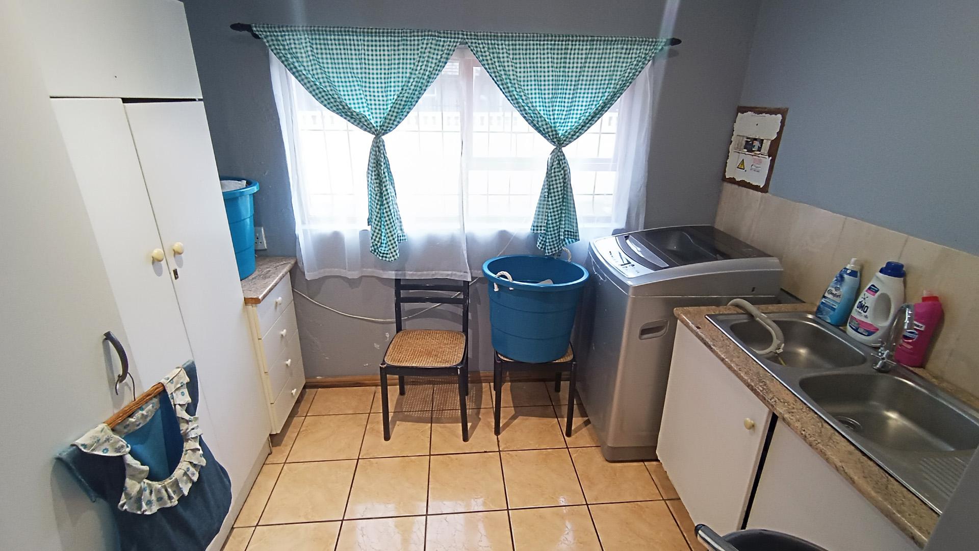 Laundry Room  - 8 square meters of property in Thornton