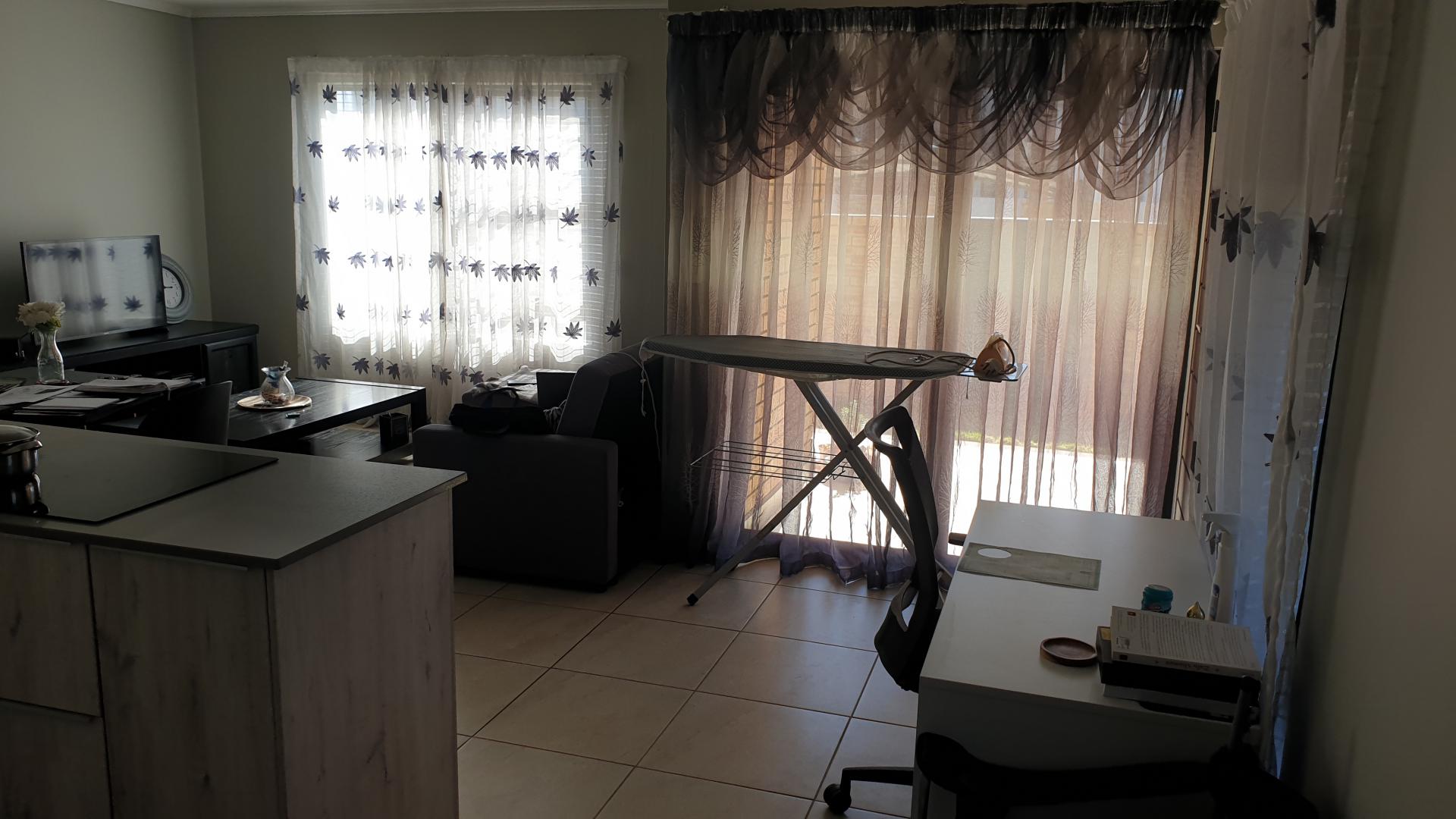  of property in Amberfield