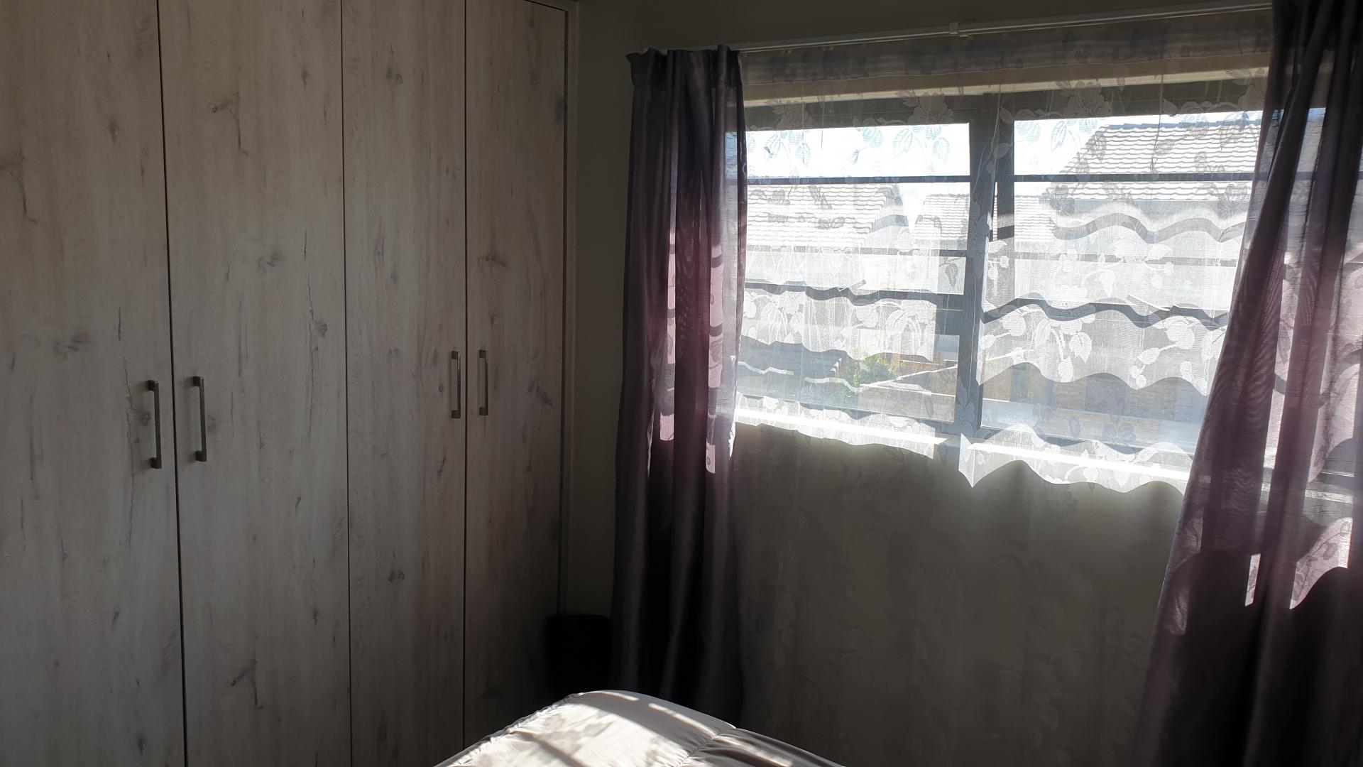  of property in Amberfield