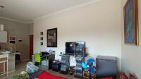 Lounges - 15 square meters of property in Westlake View