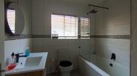 Bathroom 1 - 7 square meters of property in Noordwyk