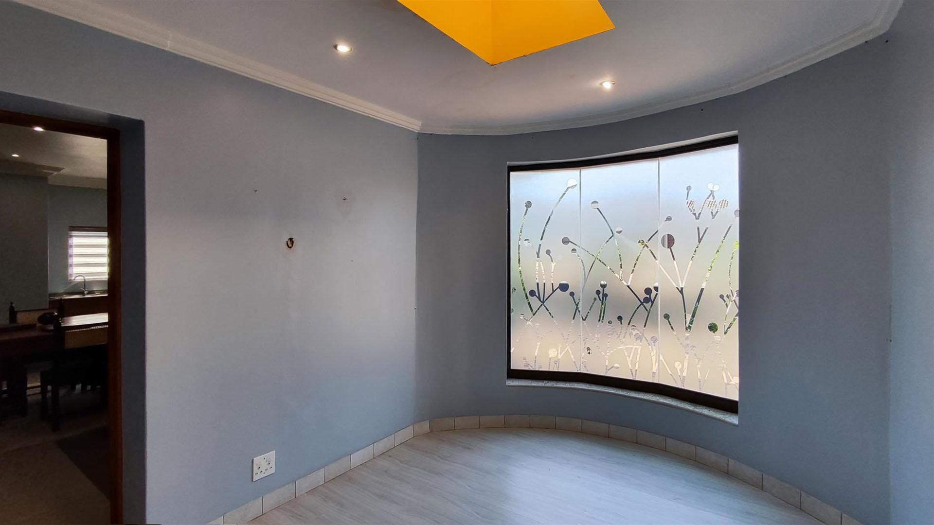 Spaces - 59 square meters of property in Helderwyk Estate