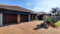 Front View of property in Helderwyk Estate