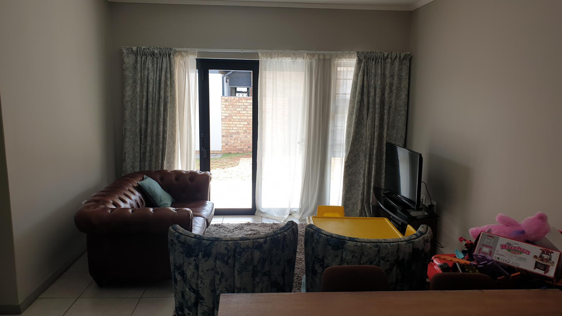  of property in Amberfield