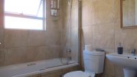 Bathroom 1 - 4 square meters of property in Lyndhurst
