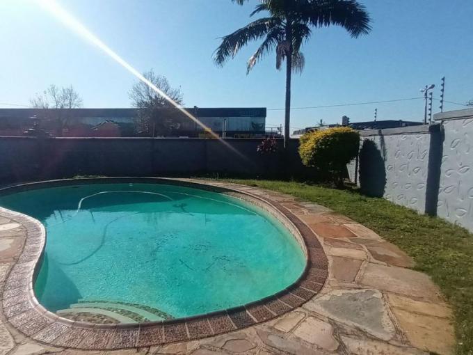 3 Bedroom Duplex for Sale For Sale in Pinetown  - MR685591