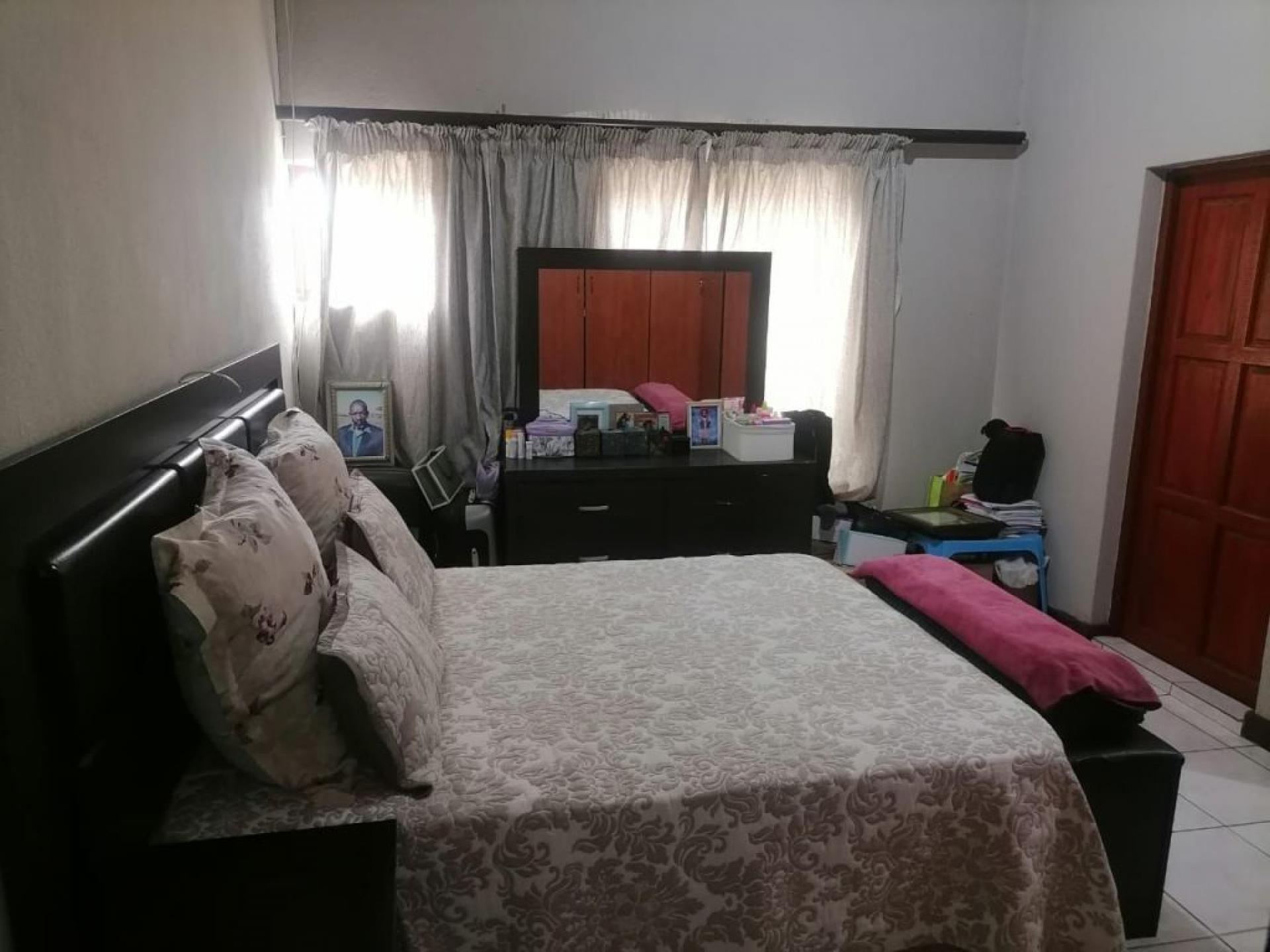  of property in Annadale