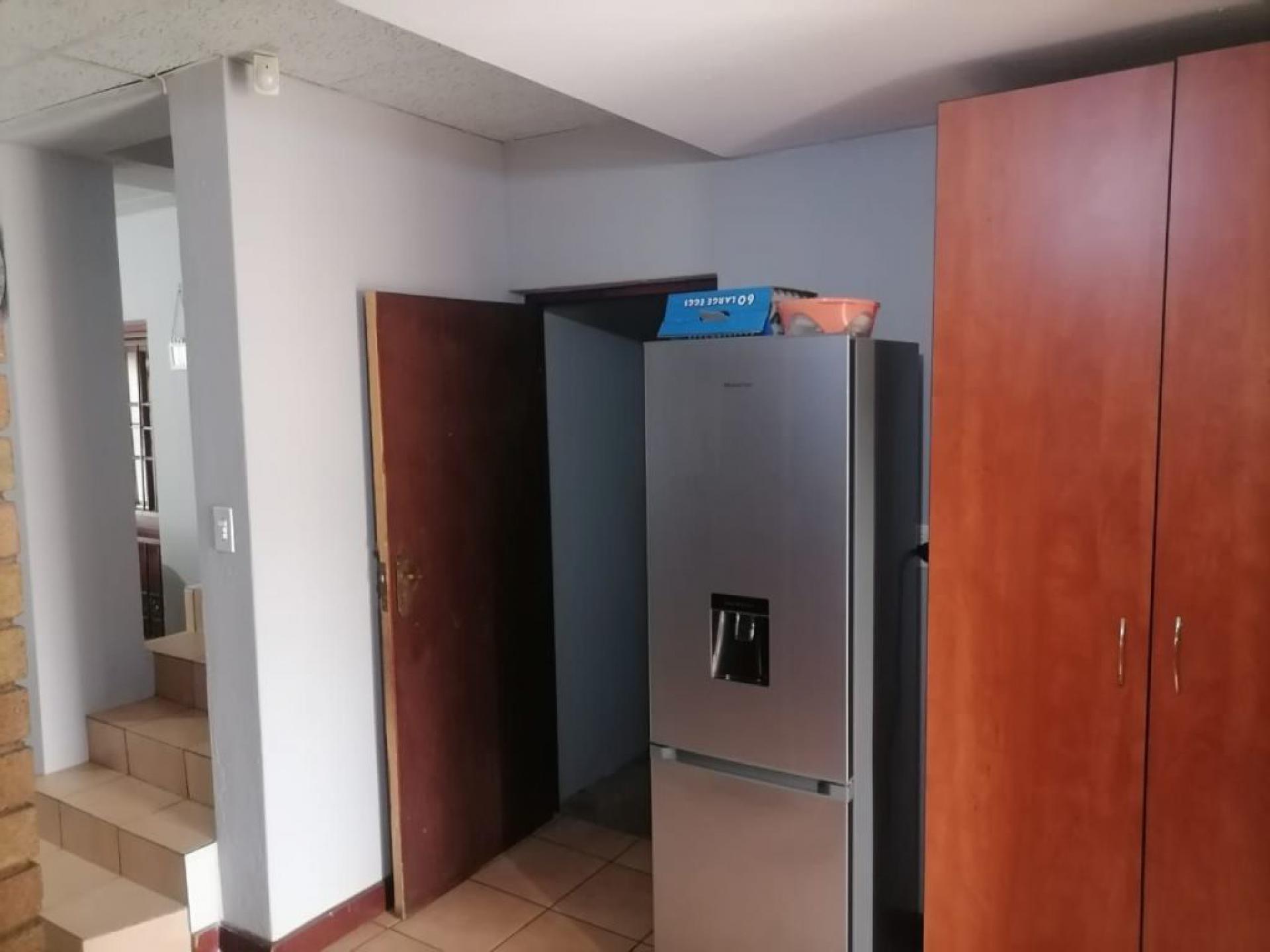  of property in Annadale