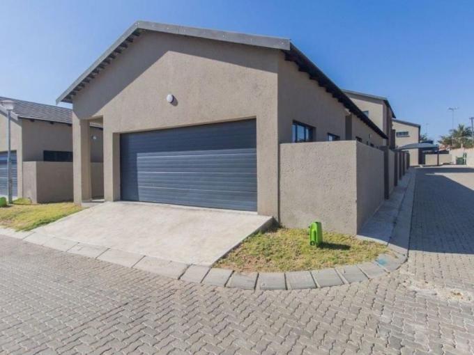 3 Bedroom Cluster for Sale For Sale in Bendor - MR685615