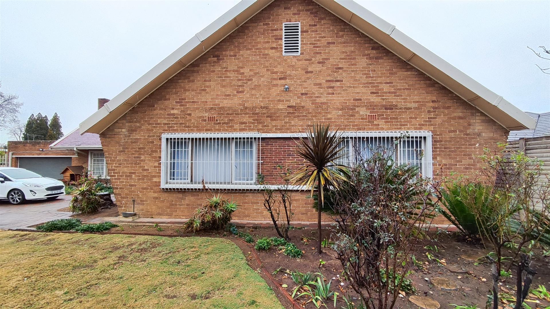 Front View of property in Parkdene (JHB)