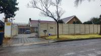 4 Bedroom 2 Bathroom Freehold Residence for Sale for sale in Parkdene (JHB)