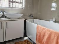  of property in Linmeyer