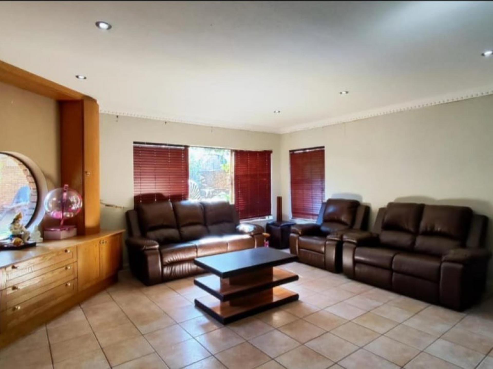  of property in Meyersdal