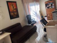  of property in Glenvista